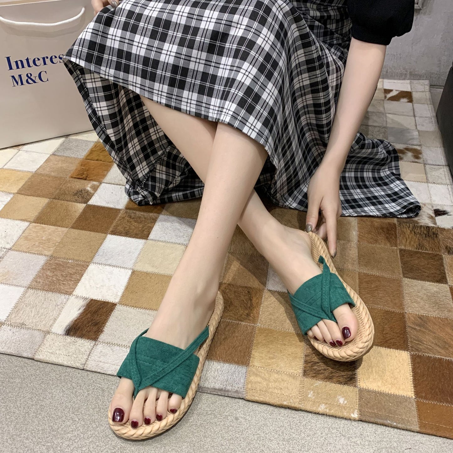 Women's Vintage Flip Flops