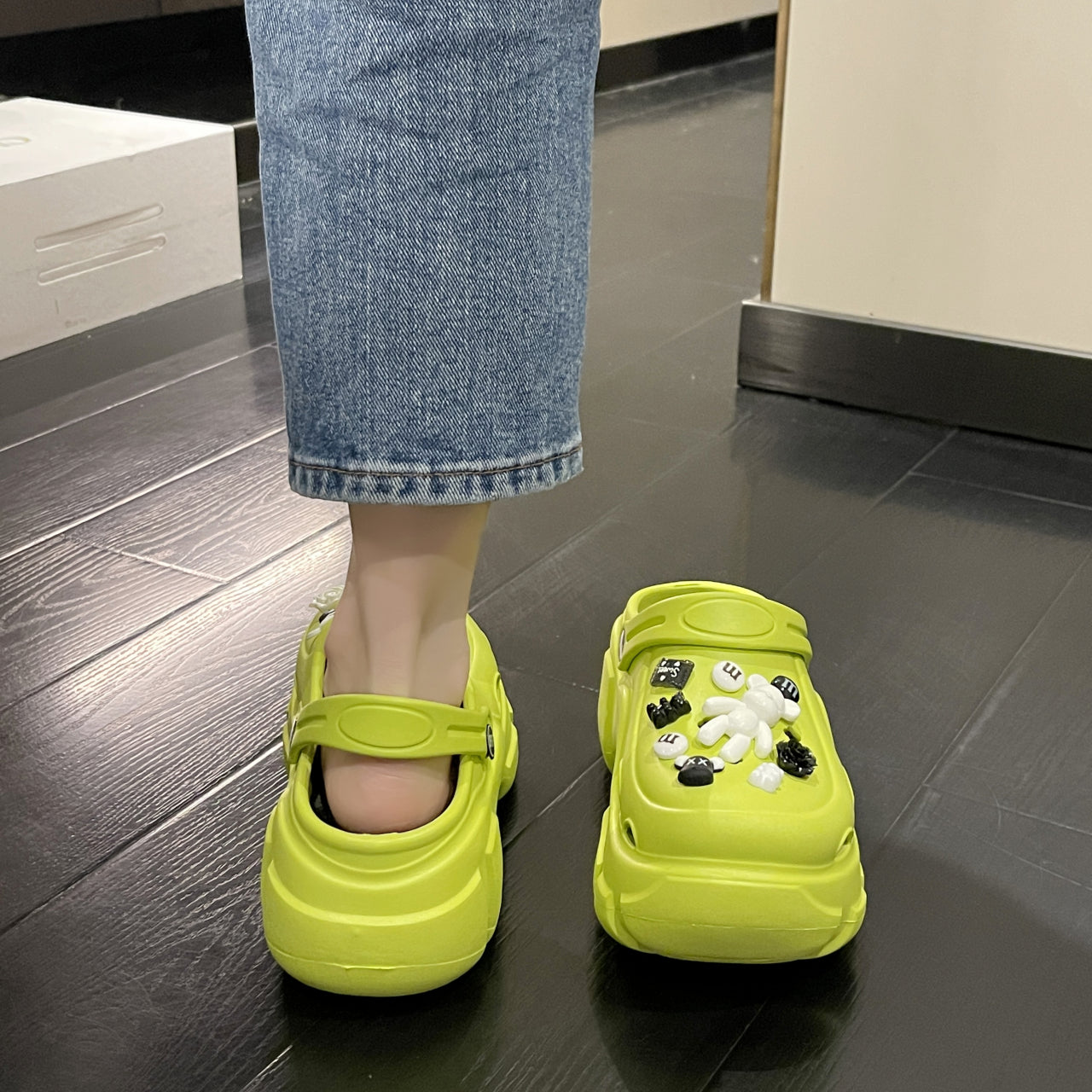 Women Slippers Outdoor Garden Shoes