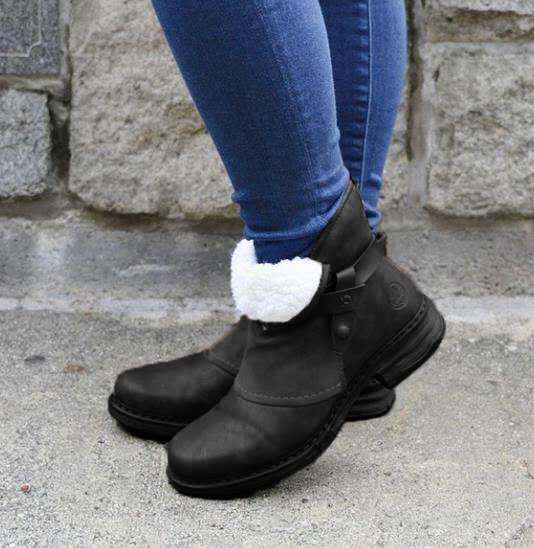 Leather Vintage Flat Boots For Women