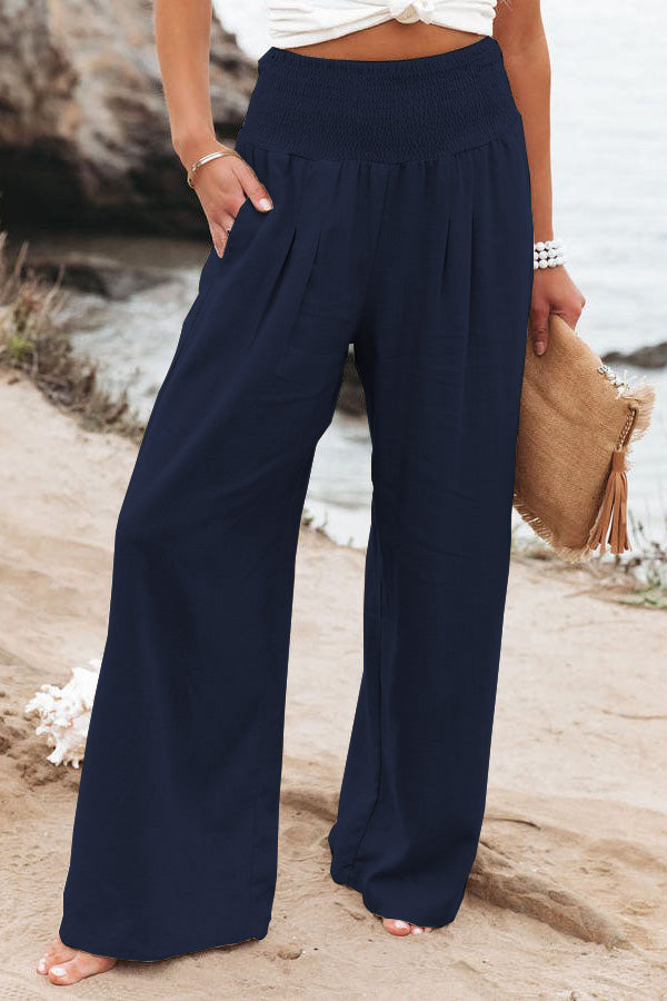 Women's Fresh Air Pocketed Smocked Pants