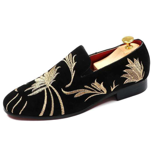 Men's Nubuck Embroidered Casual Leather Shoes