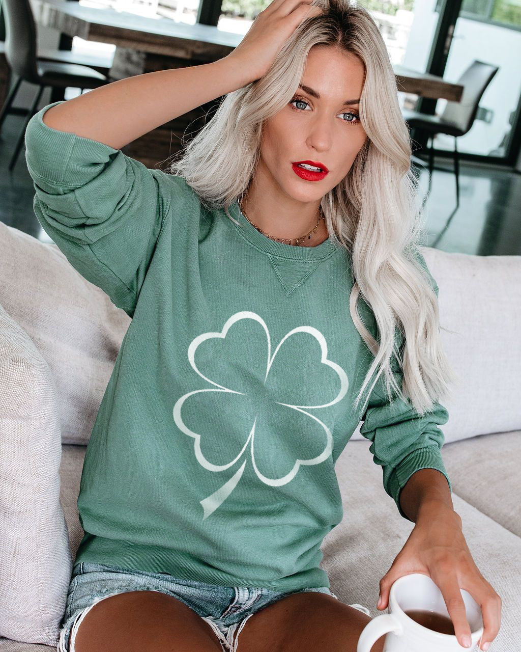 Women's Clover Print Sweatshirt T-Shirt