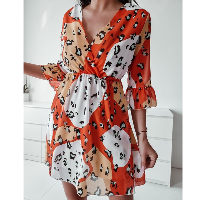 Leopard Print Dress With Stitching Lotus Leaf Sleeves