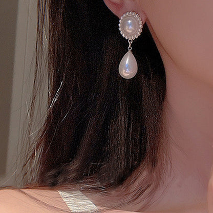 Drop Pearl Earrings